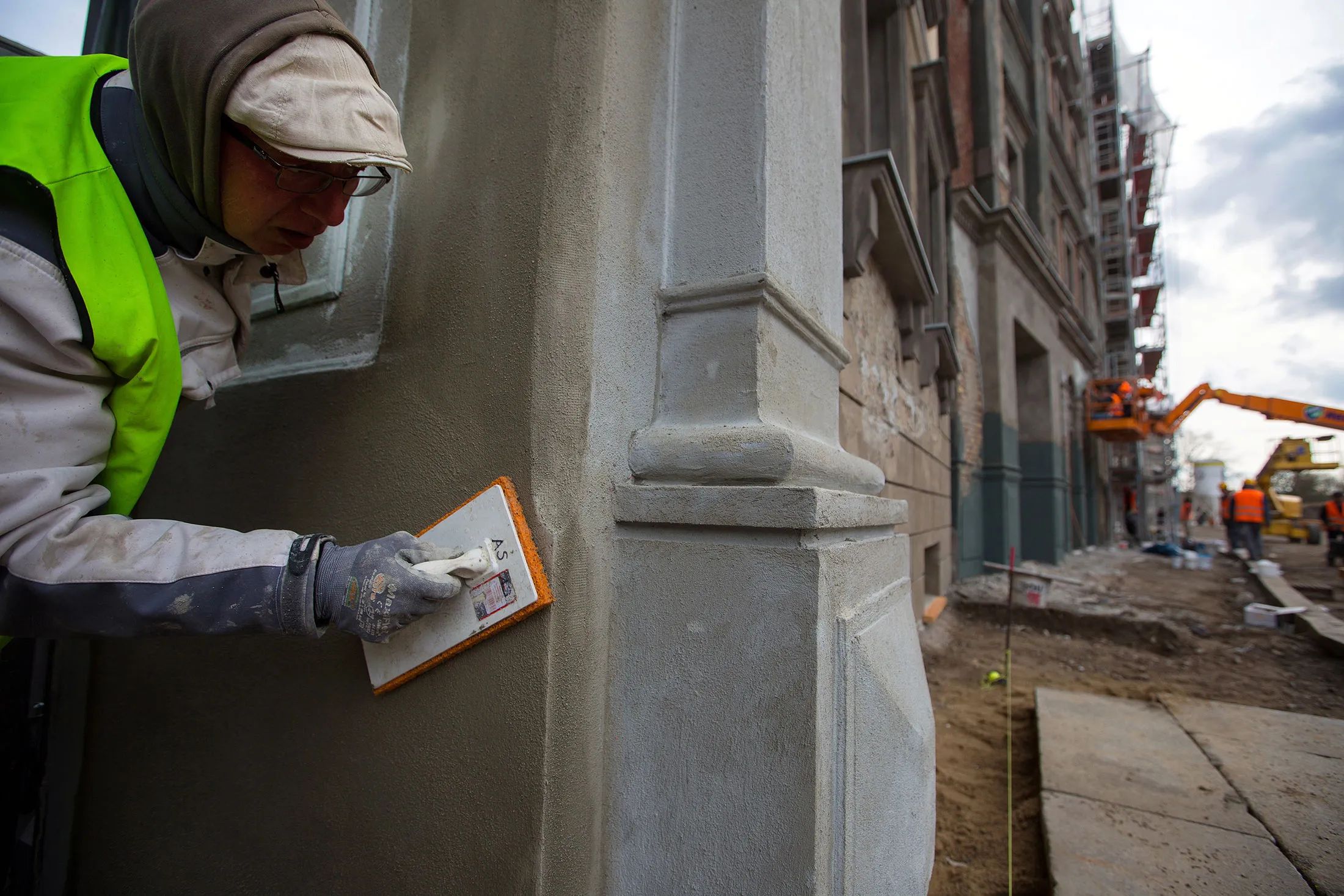 1472651567_Germany-Worker
