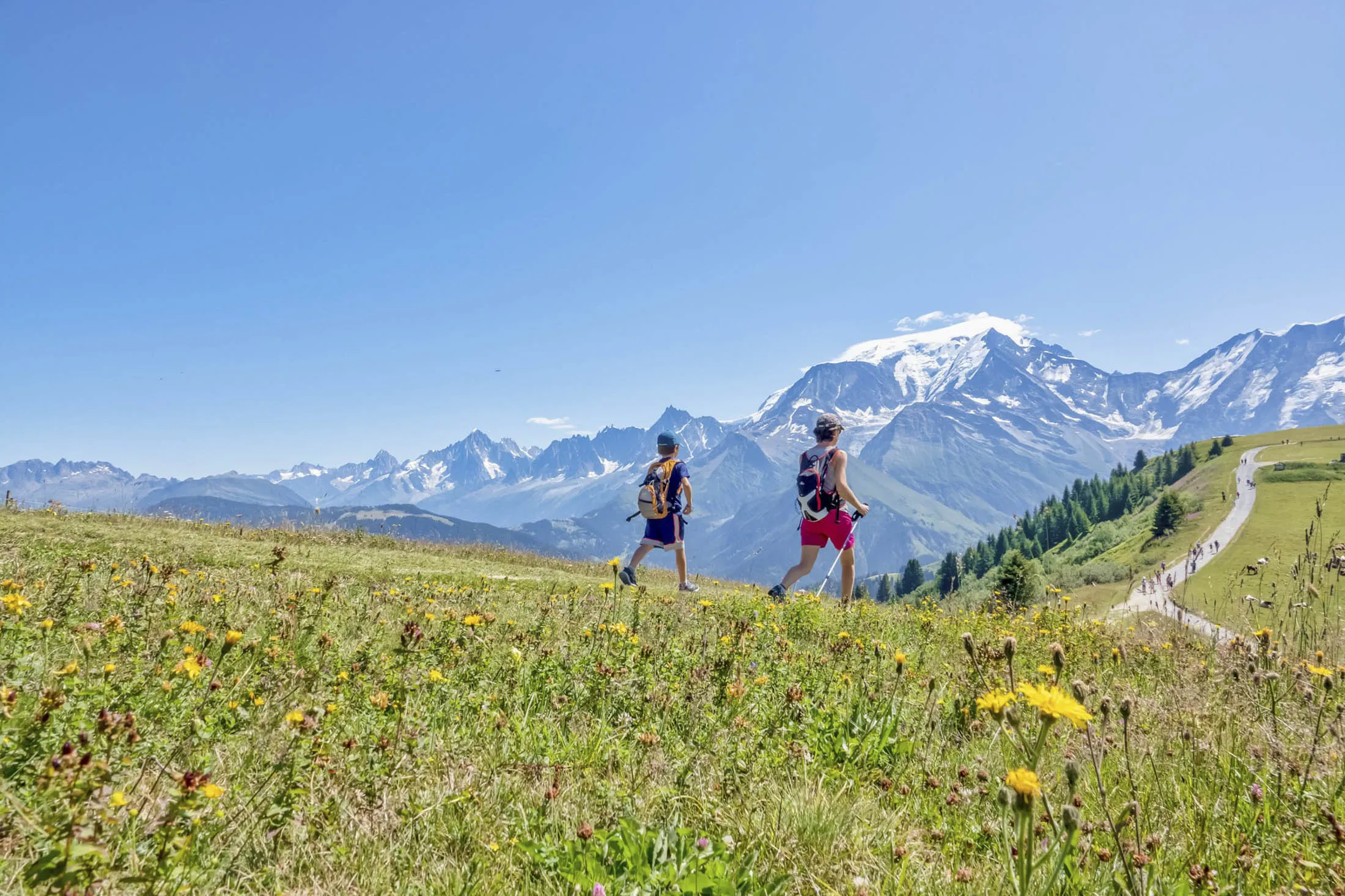 Hiking in&nbsp;Saint-Gervais-les-Bains.