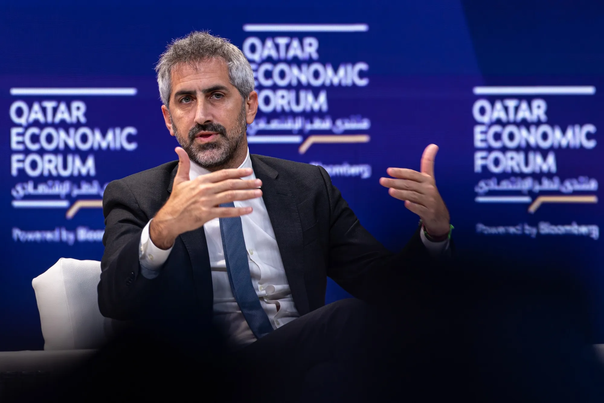 ブリッジウォーター、機械学習を用いた20億ドルファンド設定－関係者 - Bloomberg