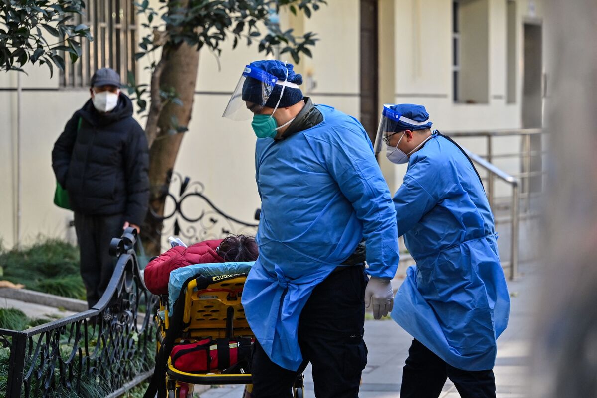 中国コロナ死者数に疑念－「ゼロコロナ」急転換後の死亡わずか2