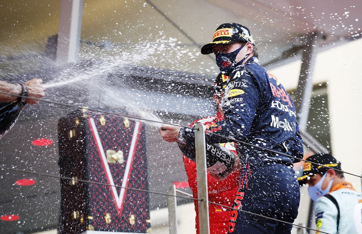 Verstappen Wins Monaco GP, Takes F1 Title Lead From Hamilton - Bloomberg