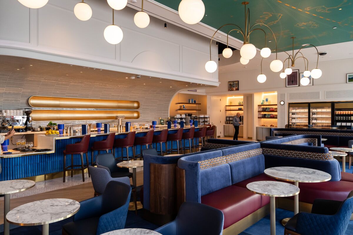 
                            JetBlue to Open First Lounge at New York’s JFK Amid Premium Push