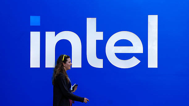 Watch Ives Says Pop the Champagne for Intel After Nvidia Investment -  Bloomberg