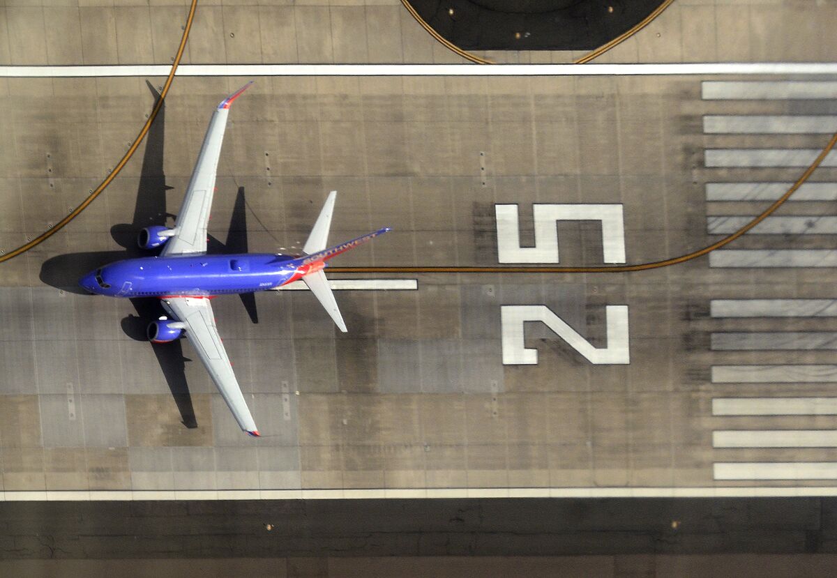 Planes Came Dangerously Close for 30 Seconds in Texas Bloomberg