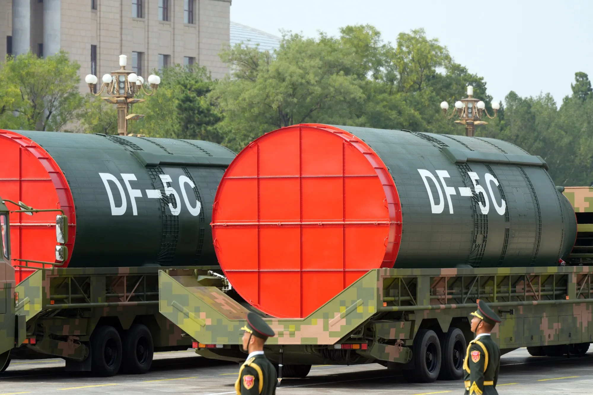 The DF-5C liquid-fueled intercontinental strategic nuclear missiles
