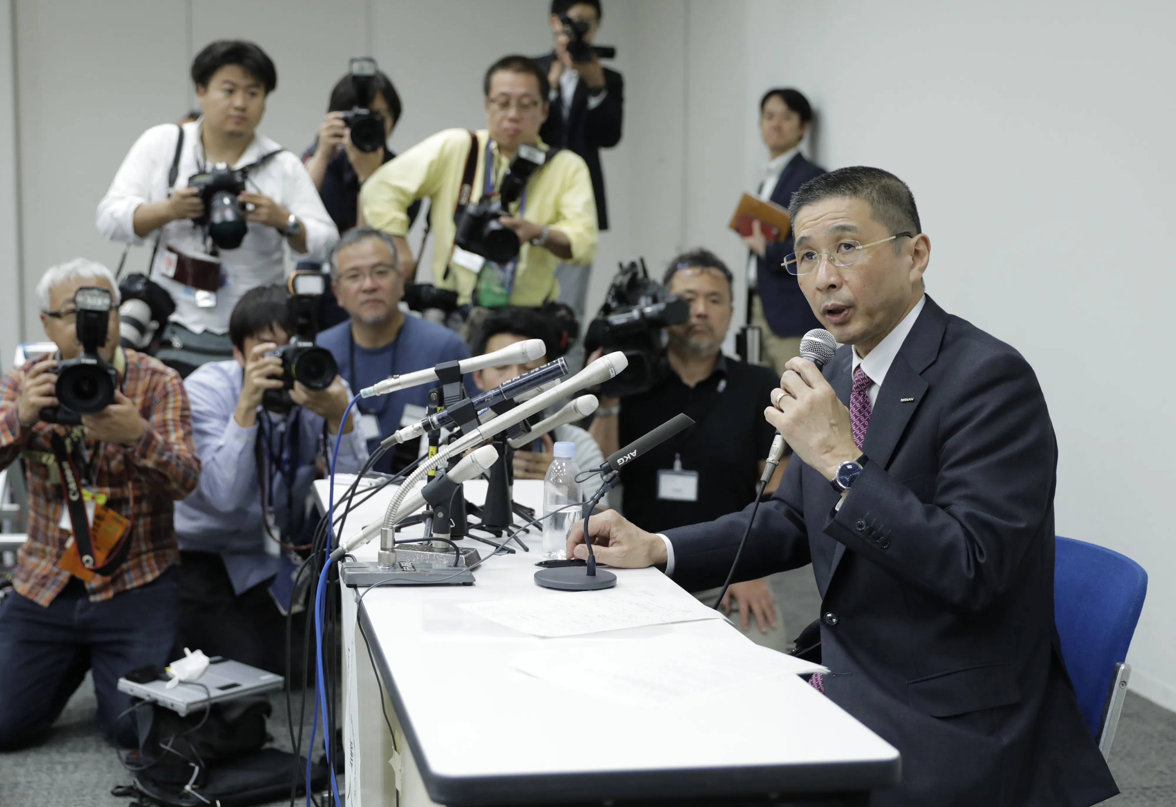 Hiroto Saikawa during a news conference on Nov. 19.