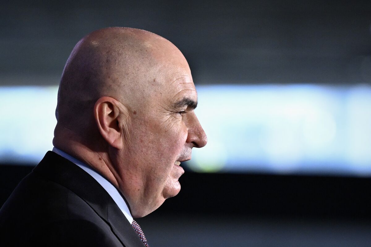 Romania’s Budget Crunch Sparks Rift in Ruling Coalition