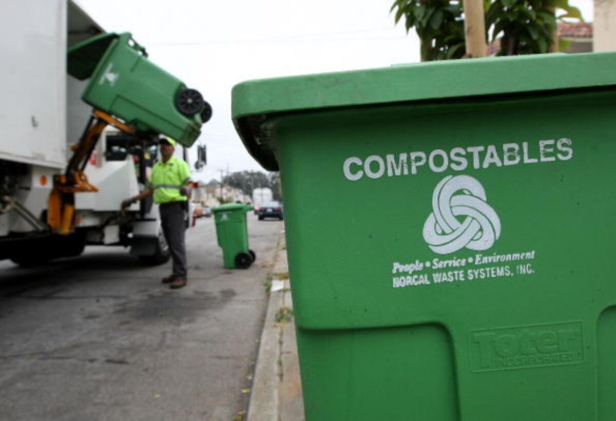 San Francisco's Recycling Claims Are Garbage Bloomberg View