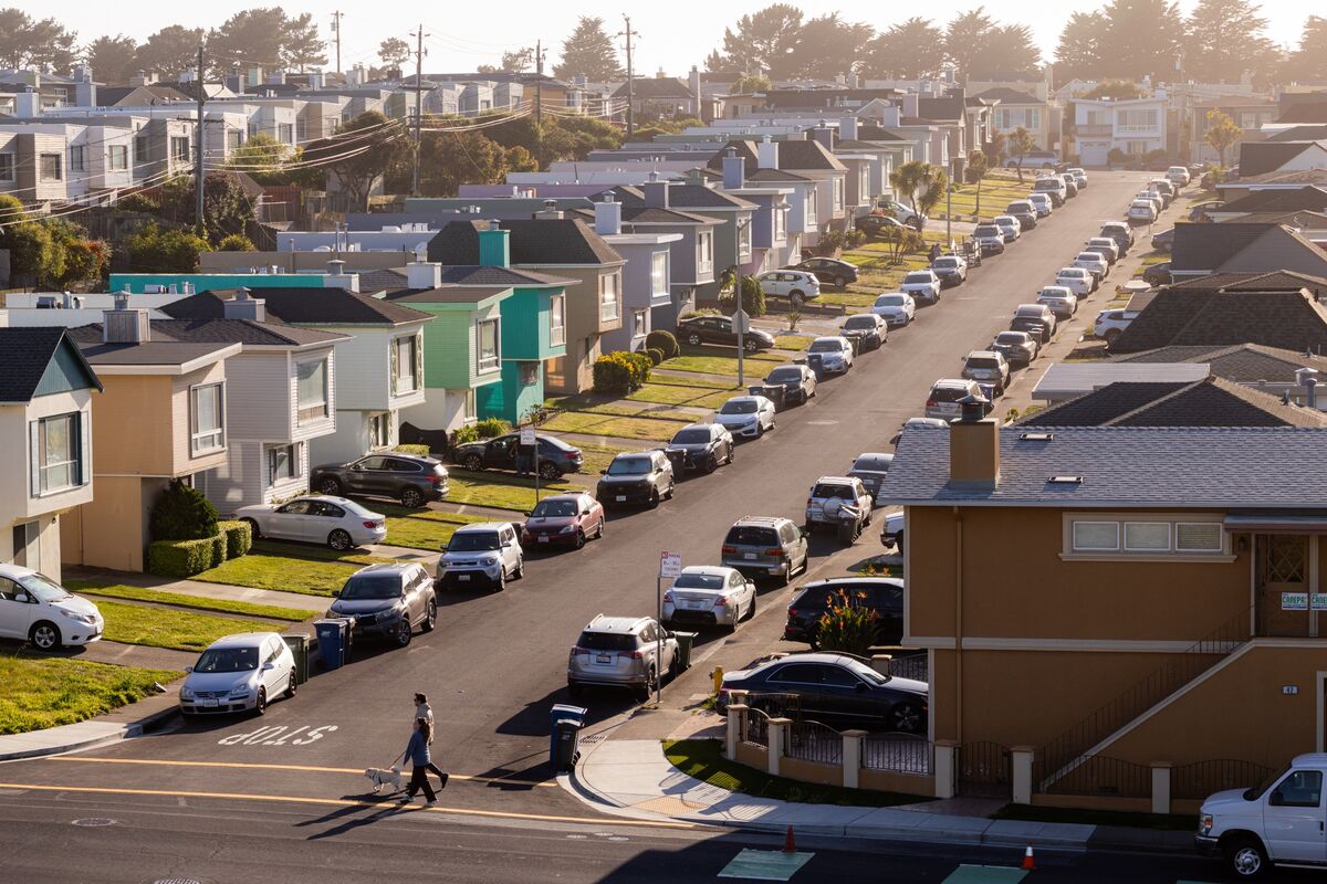 US Mortgage Rates Tick Up to 6.53%, Freddie Mac Says