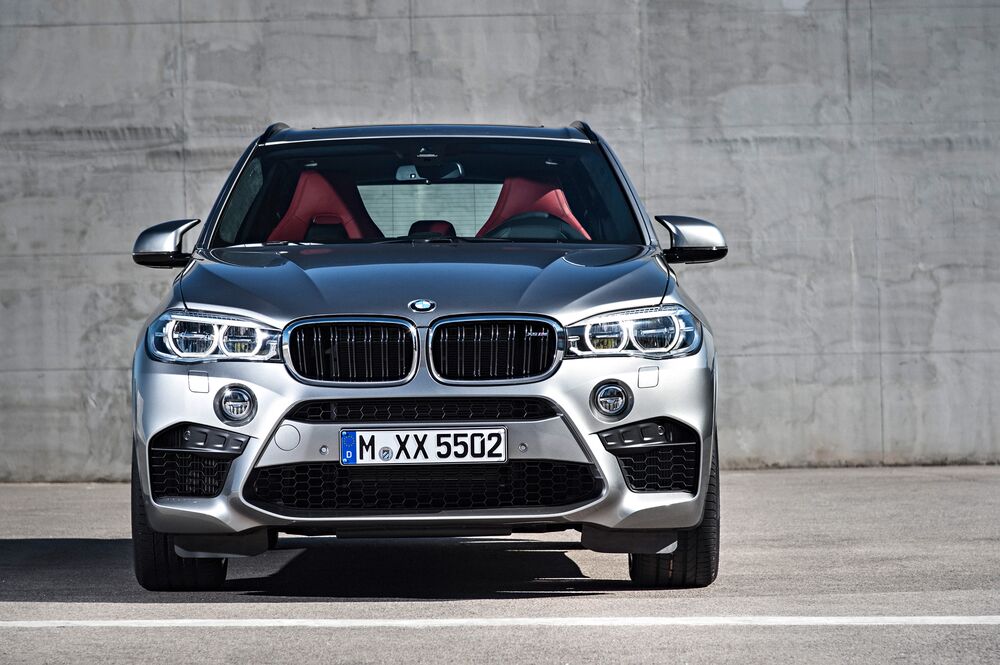 Bmw X5 M Review An All Business American Made Power Broker Suv Bloomberg