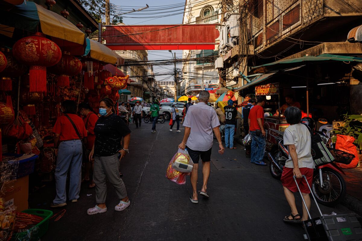 
                            Muted Inflation in Thailand May Cushion Oil-Driven Price Surge