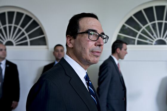 Mnuchin, Fed Officials Downplay Market Rout as Sell-Off Widens