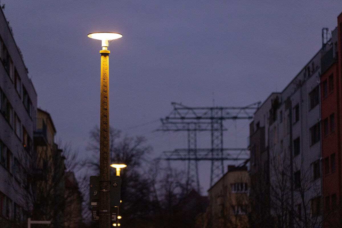 bloomberg.com - Eva Brendel - Germany Faces a Growing Power Gap as Delays Hit New Gas Projects