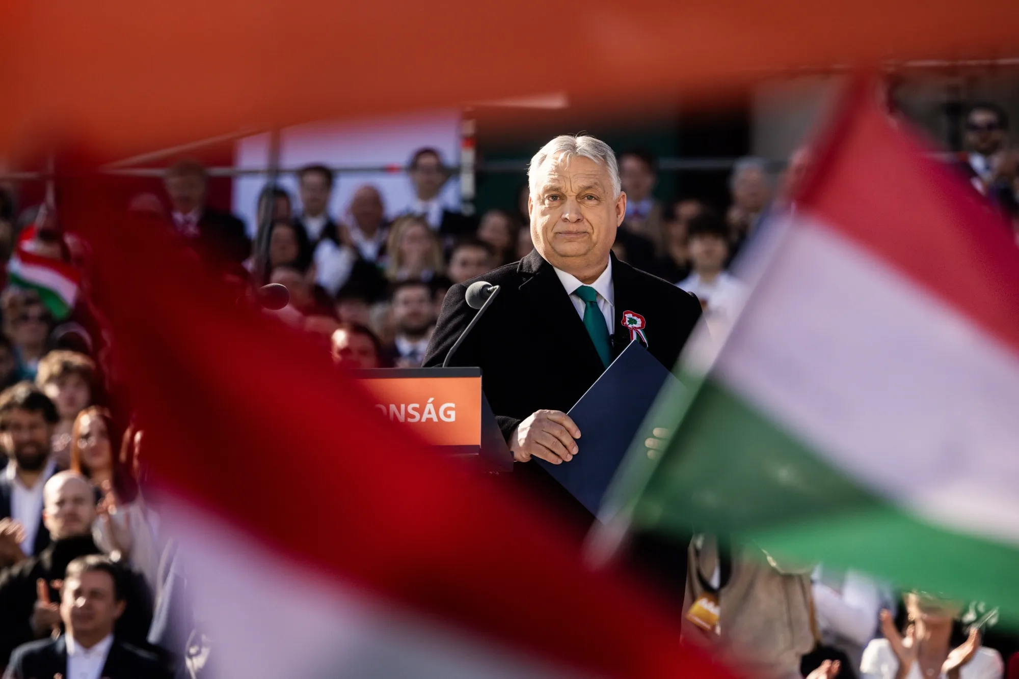 Orban Launches Town Square Tour as Magyar's Support Surges Before Election  - Bloomberg