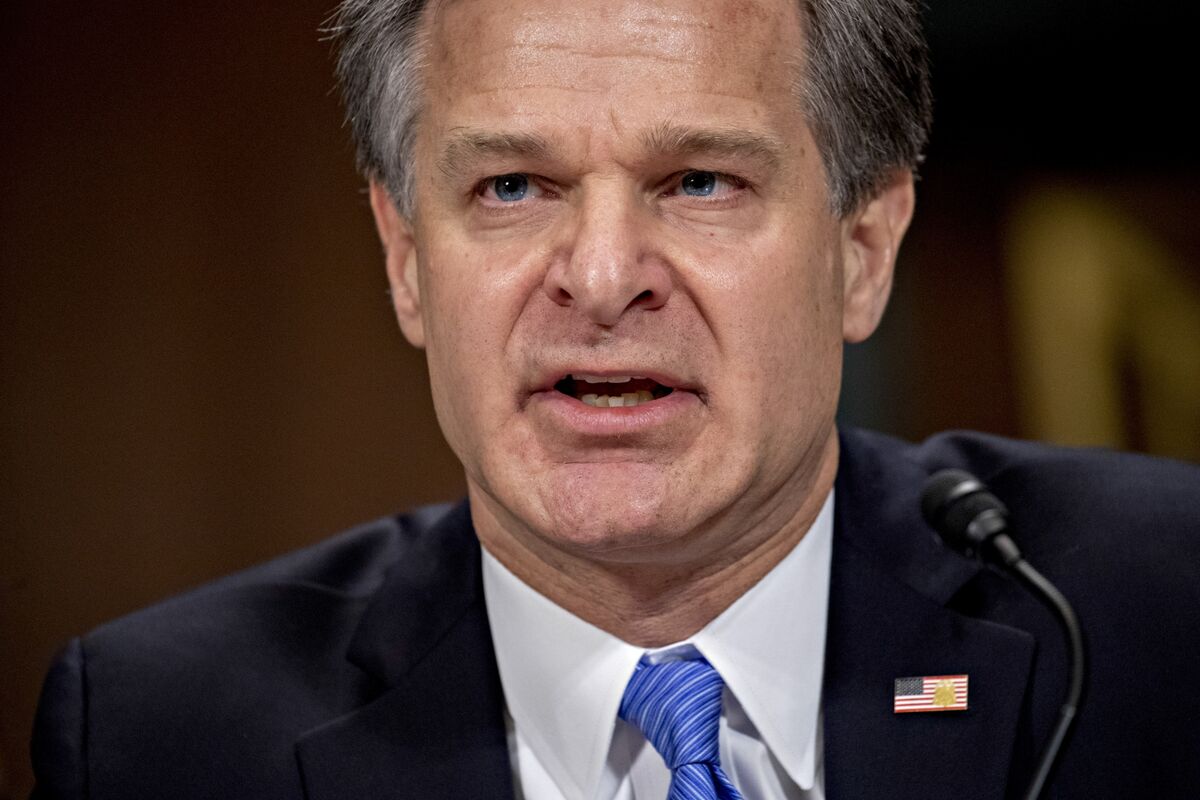 FBI Chief Says China's Trying to `Steal Their Way' to Dominance - Bloomberg