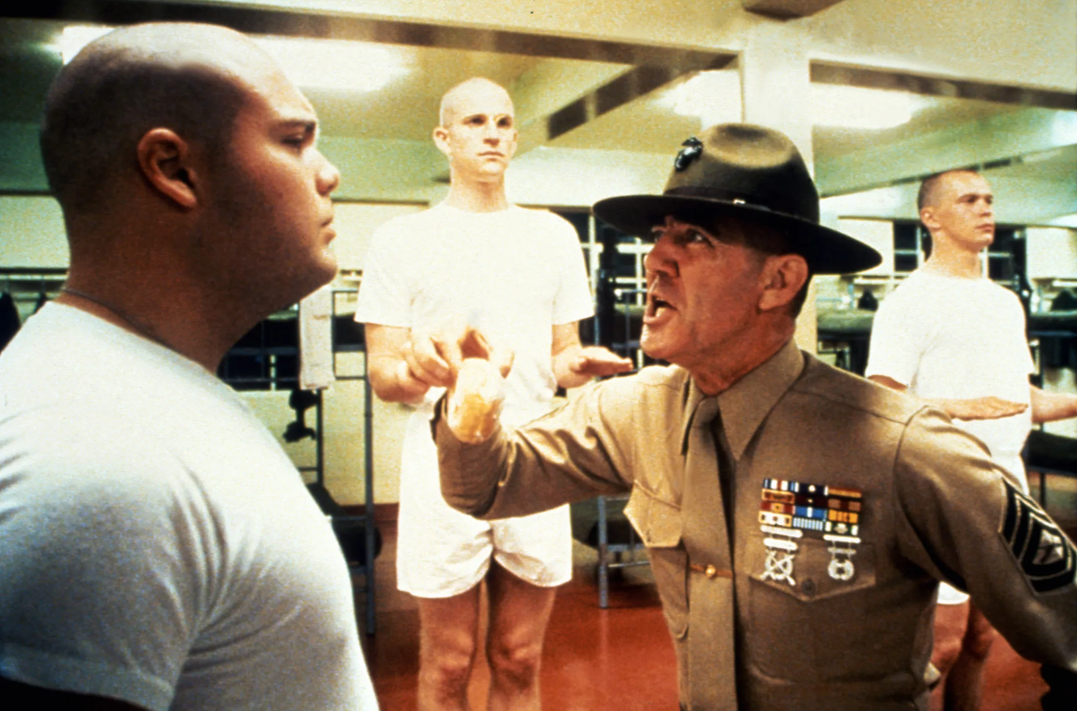 Full Metal Jacket' Actor R. Lee Ermey Dies at 74 - Bloomberg, image size:2200x1452