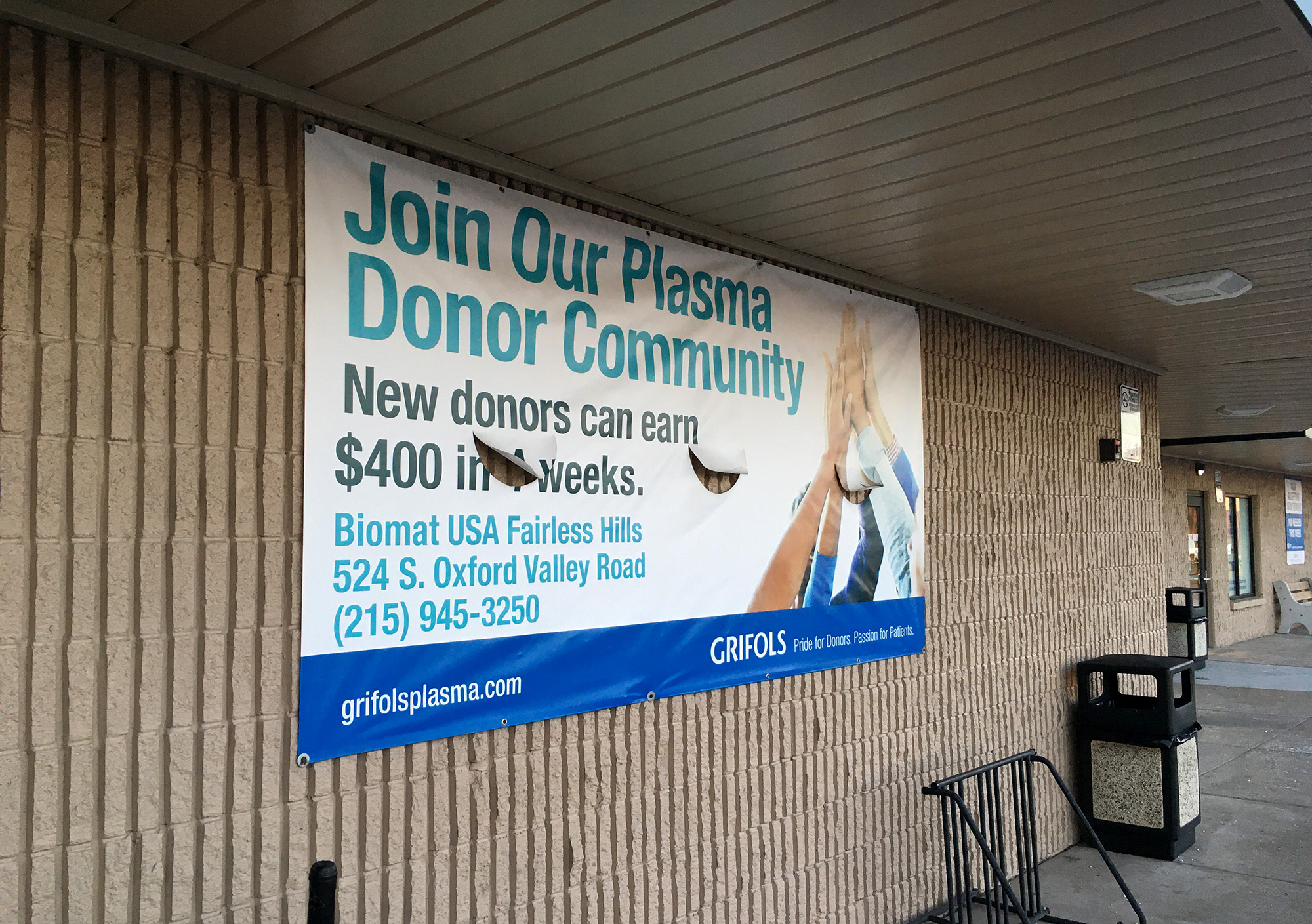 Family Builds $3.8 Billion Fortune, One Pint of Blood at a Time - Bloomberg