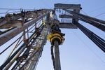 1480461522_oil-rig-drill-stx