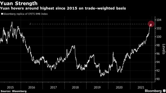 China Vows to Keep Yuan Stable Amid Efforts to Support Trade