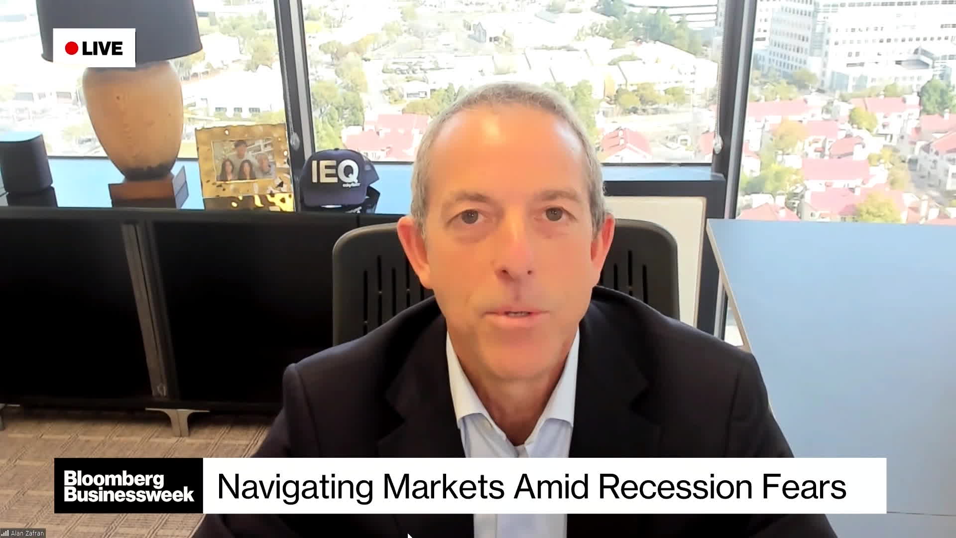 watch-conflicting-views-on-us-recession-outlook-bloomberg