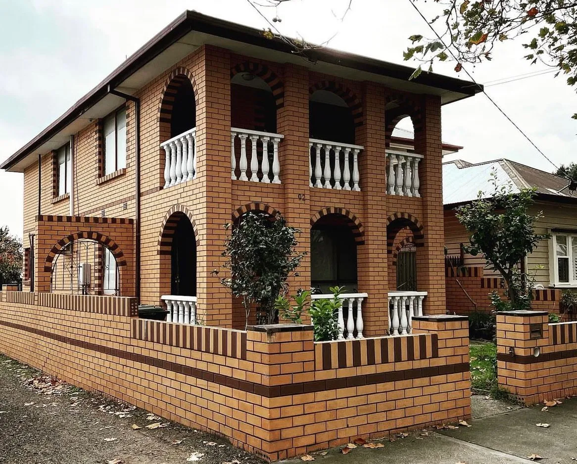 A house in Seddon, Victoria. A constant theme running through Australian suburbs is a sense of irreverence and playfulness, reflecting something of Australia’s&nbsp;national character.