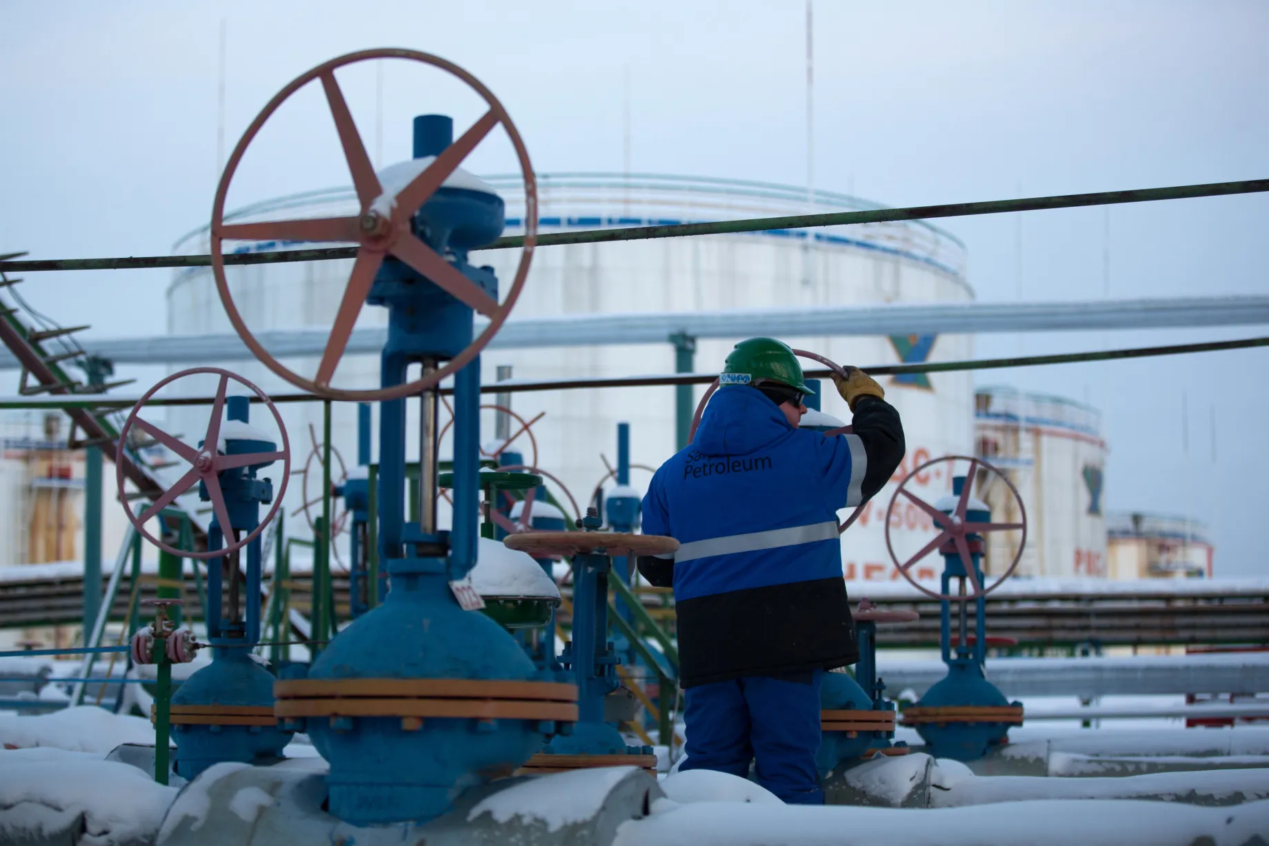 A central processing plant for oil and gas in Salym, Russia.&nbsp;