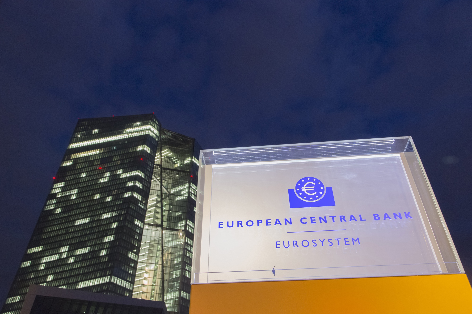 European central bank. Европейский банк. Европейские банки. Европейский Центральный банк евро. Центральные банки Европы.