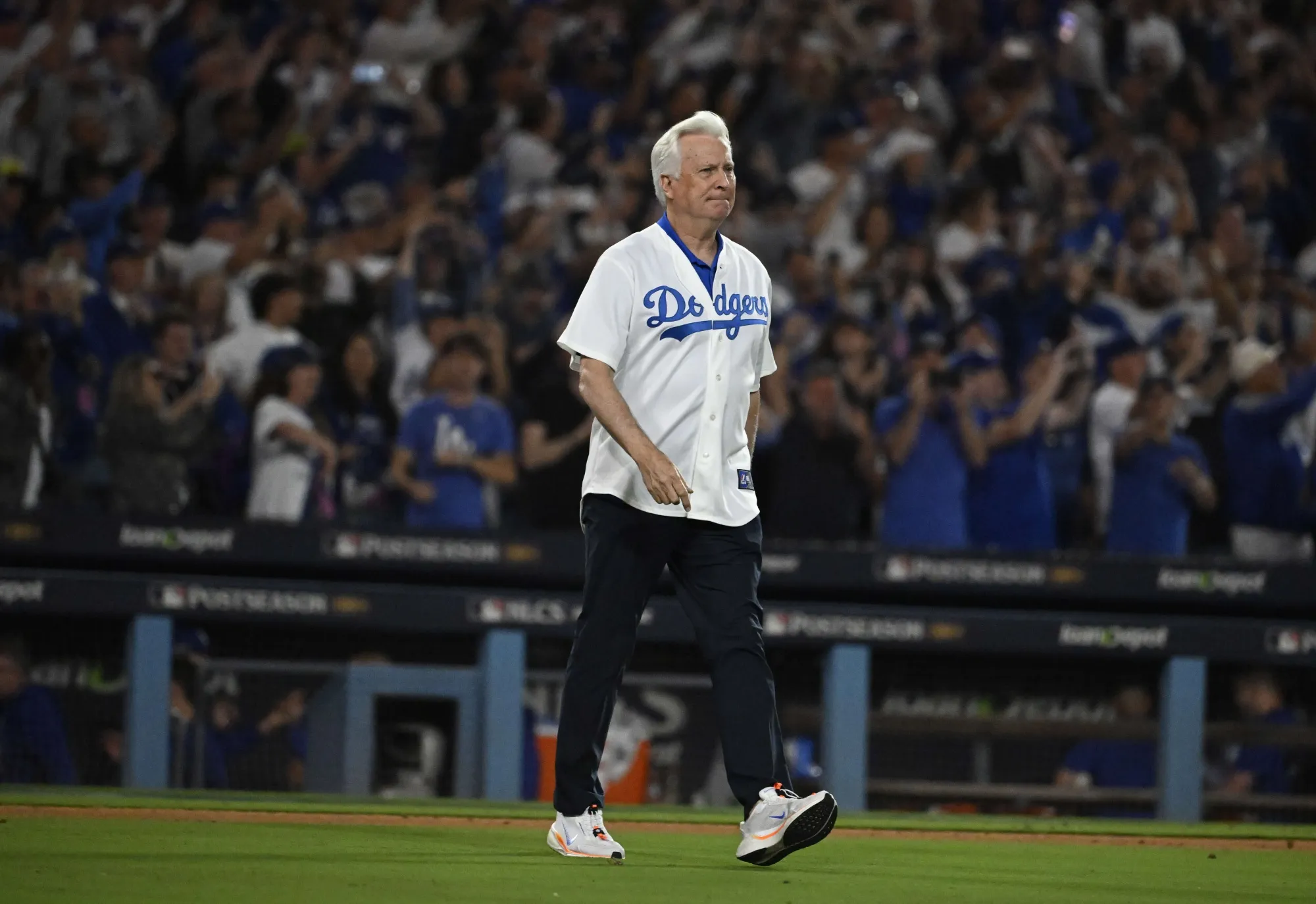 Guggenheim's Walter Is Worth $12 Billion as Dodgers Thrive - Bloomberg