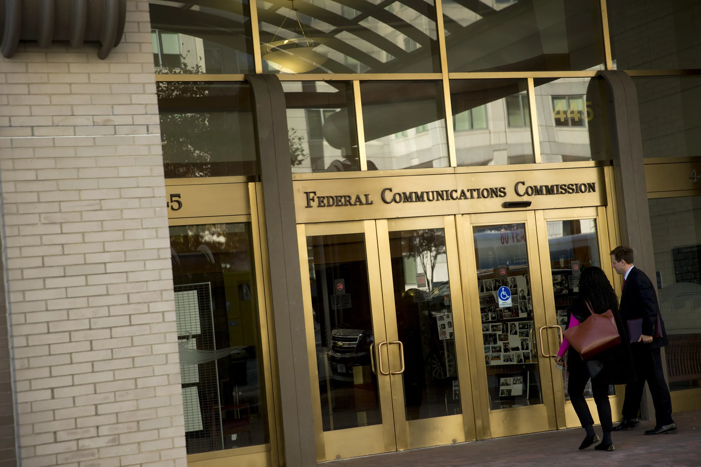 Internet Providers Should Guarantee Equal Access to All Users, Obama Says