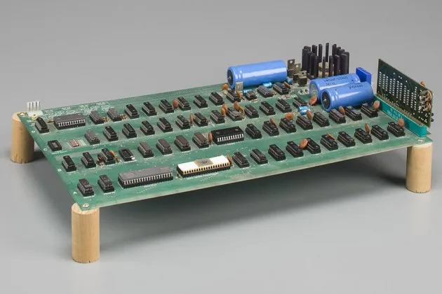 The 1976 Apple 1 Is Up for Auction