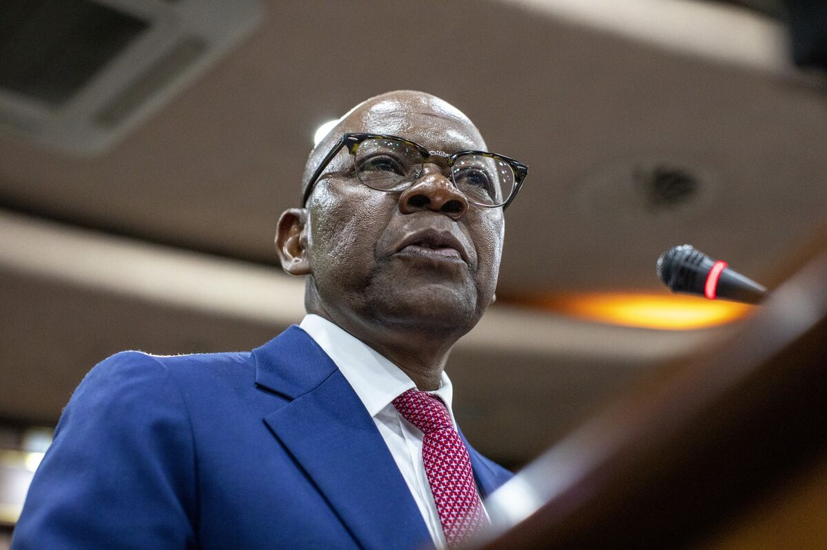 ⚫️ BLOOMBERG: Zimbabwe: Focus sulla valuta sostenuta dall'oro per il futuro pagamento legale entro il 2030
