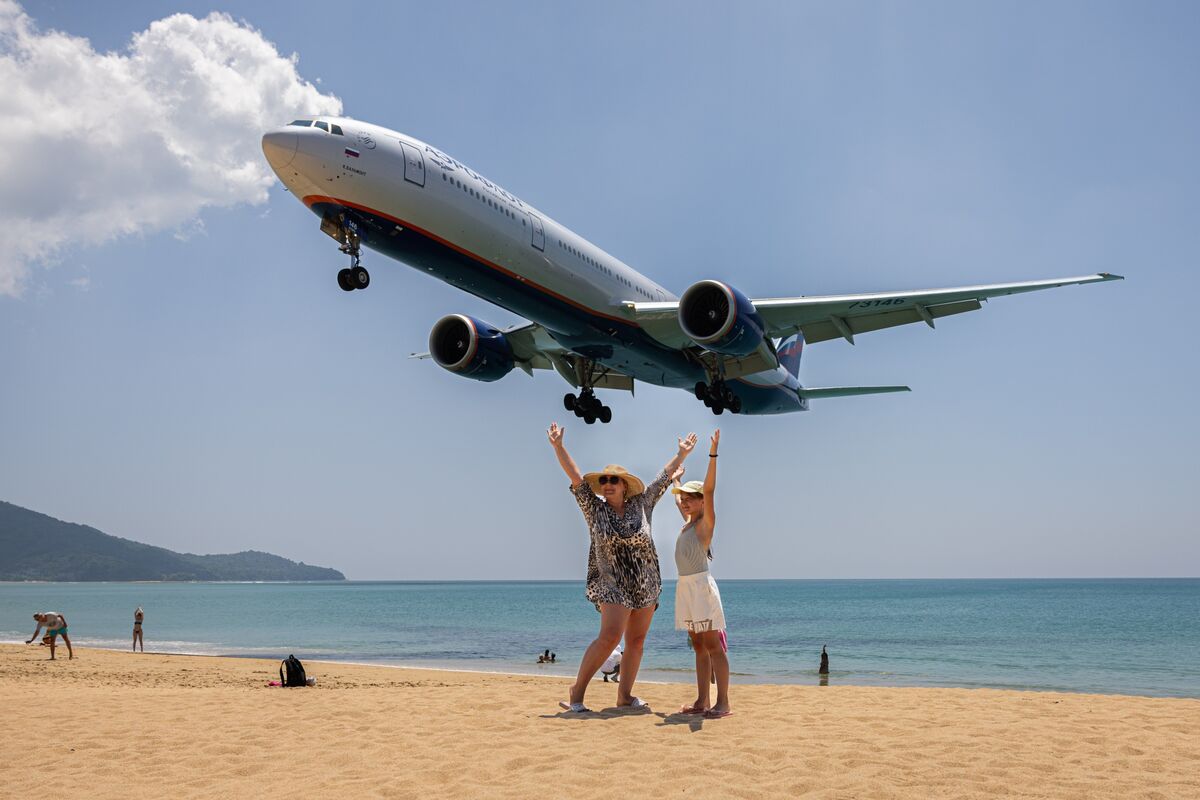 bloomberg.com - Satid Sutipanya - Thailand Eyes $30 Departure Tax for Tourists in Revenue Push