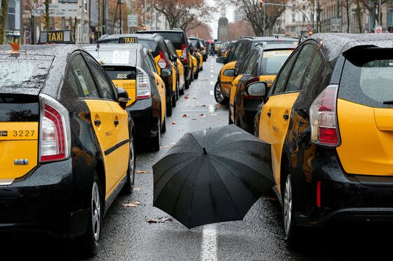 Uber Suspends Service in Barcelona After Cab Strike