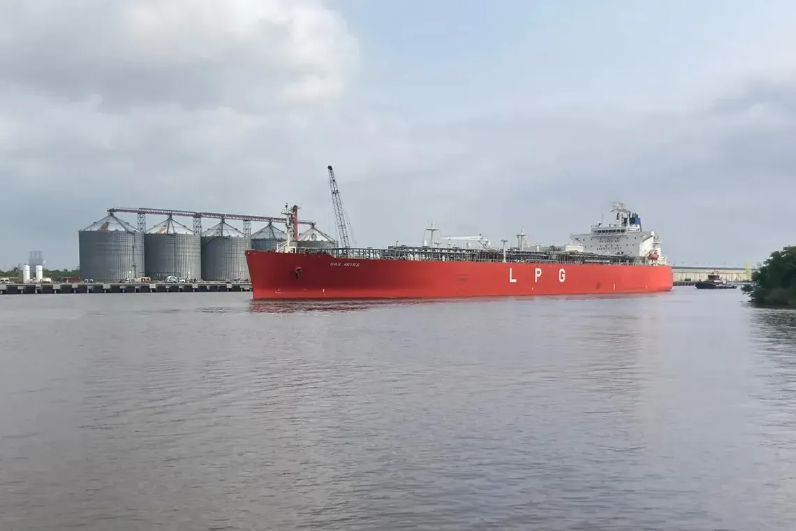 The Gas Aries LPG supertanker.