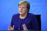 Merkel Meets With States Leaders As Coronavirus Infections Continue To Rise