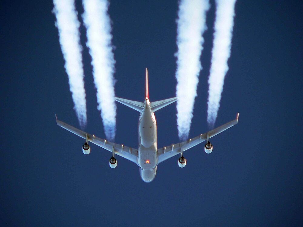 Boeing To Report 569 Million Cost As 747 Jumbo Output Cut Bloomberg 747 jumbo output cut bloomberg