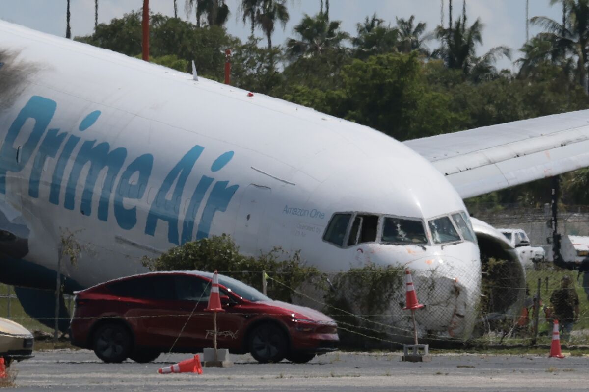 Amazon Jet Tried to Abort Landing Before Fatal Crash, NTSB Says