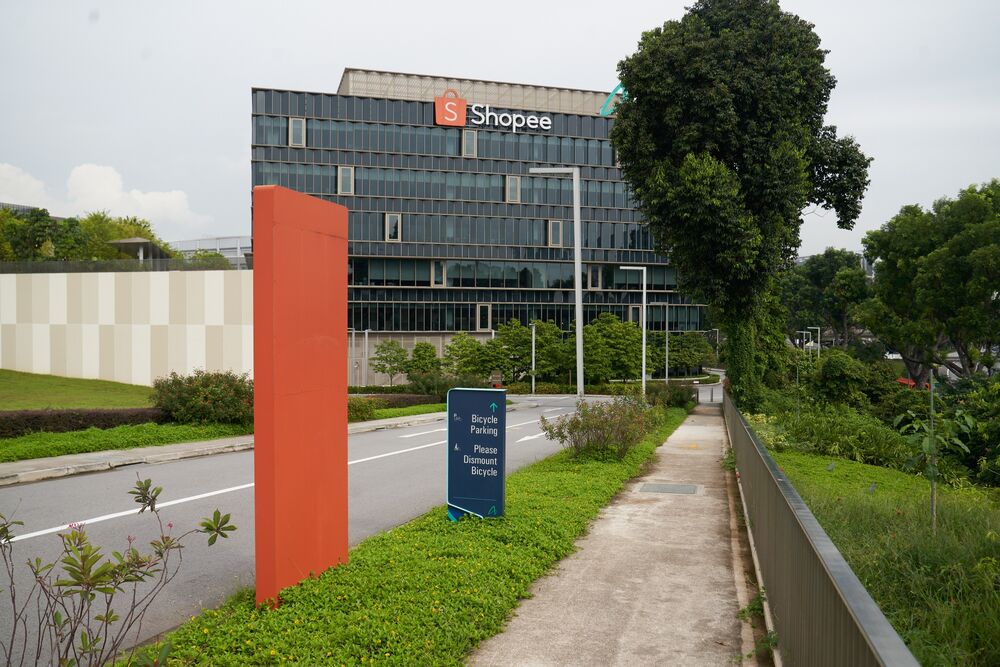 Amazon Leads Tech Invasion Of Singapore Offices That Banks Ruled Bloomberg