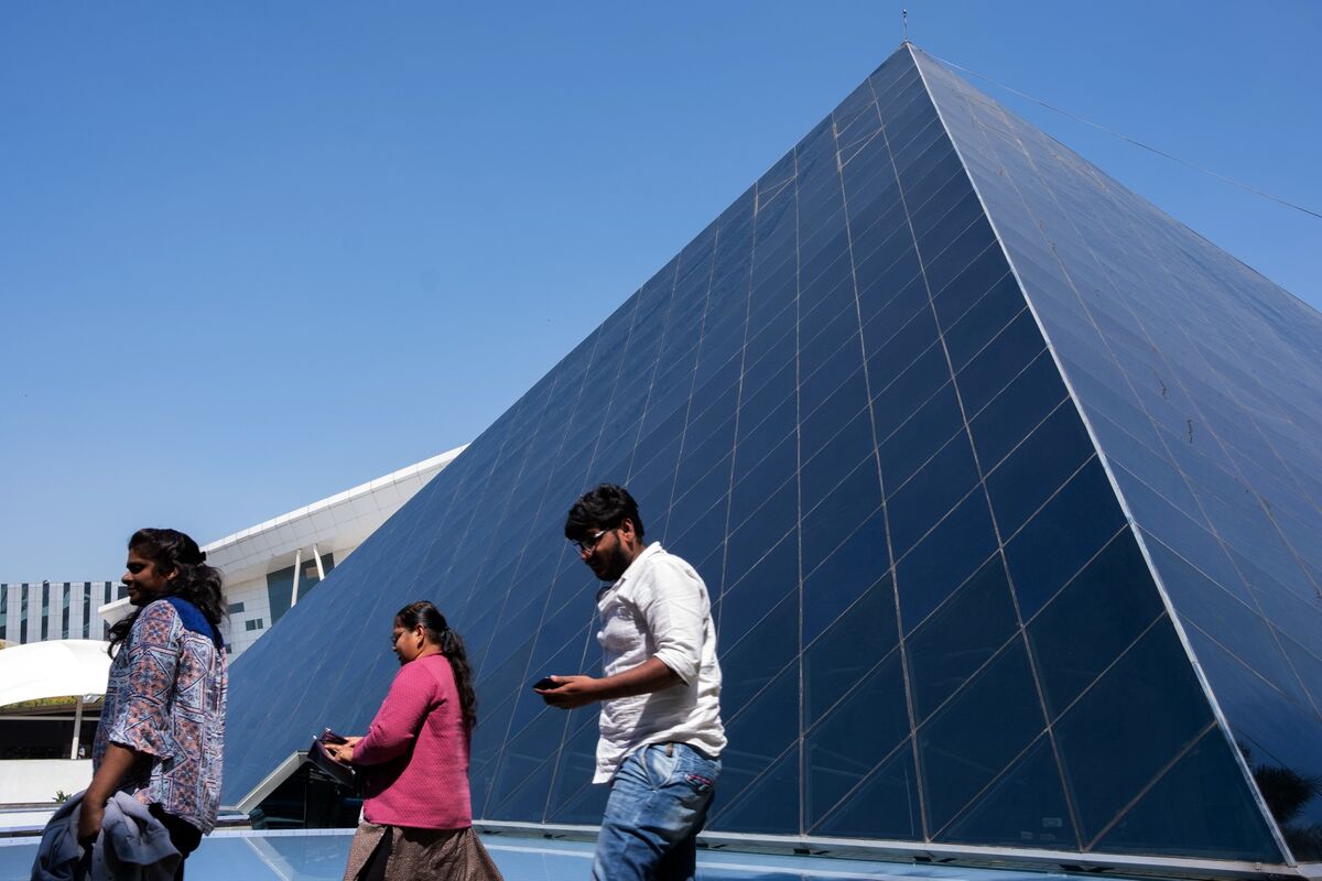 India Tech Giants Struggle to Shake Off $115 Billion Rout