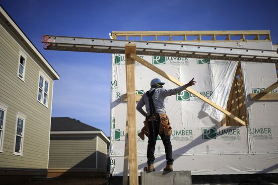 Home Prices Soar in Frenzied U.S. Market Drained of Supply