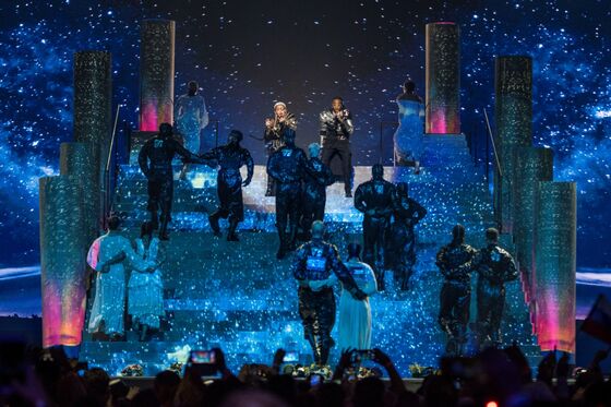 Madonna and Icelandic Bondage Group Spice Up Eurovision Contest