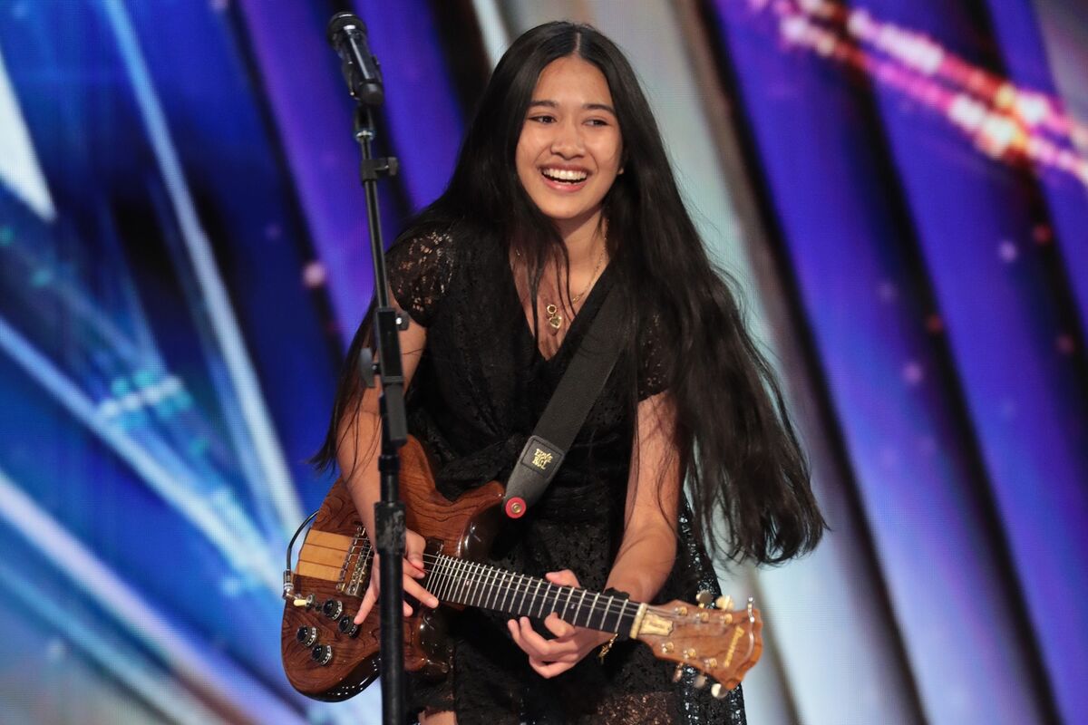 Thai Teen’s Viral Guitar Solos Fuel Hopes for Tourism Boost