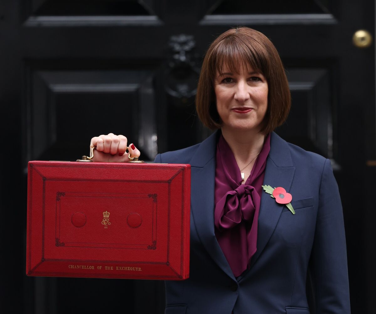 Reeves Spending Cuts Have Over Half of UK Cabinet Urging Rethink