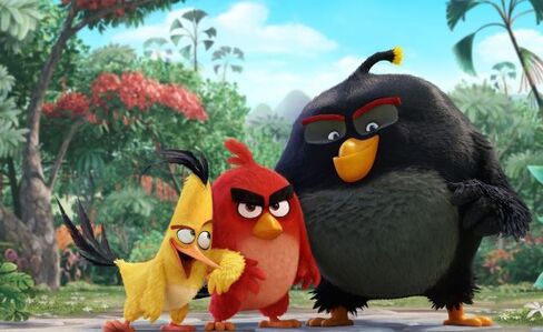 A scene from "The Angry Birds Movie"
