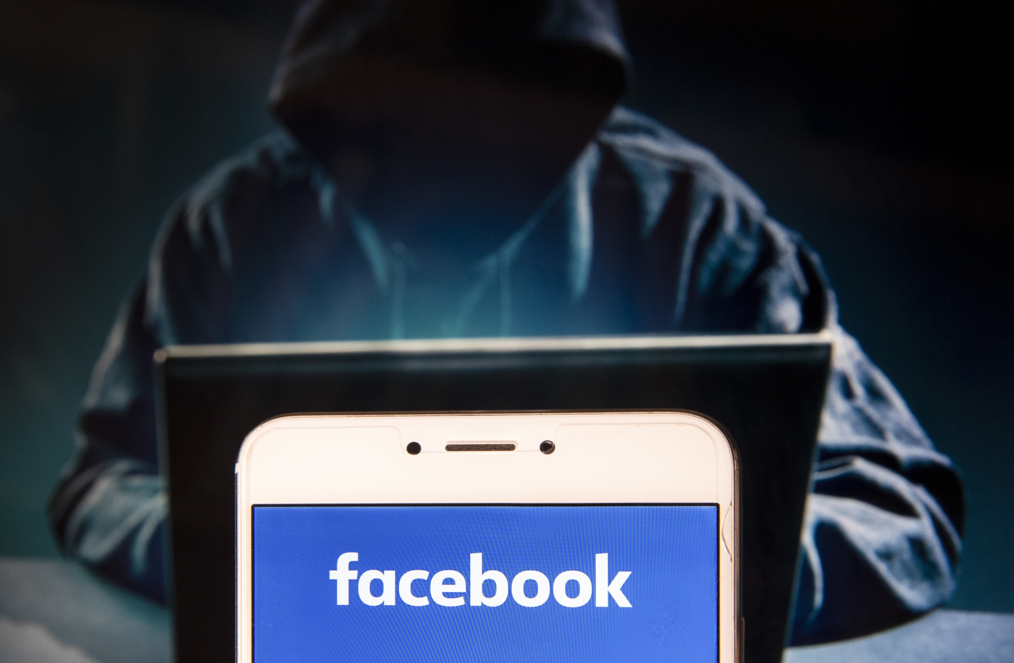 Hacker reveals how he could take over any Facebook account and