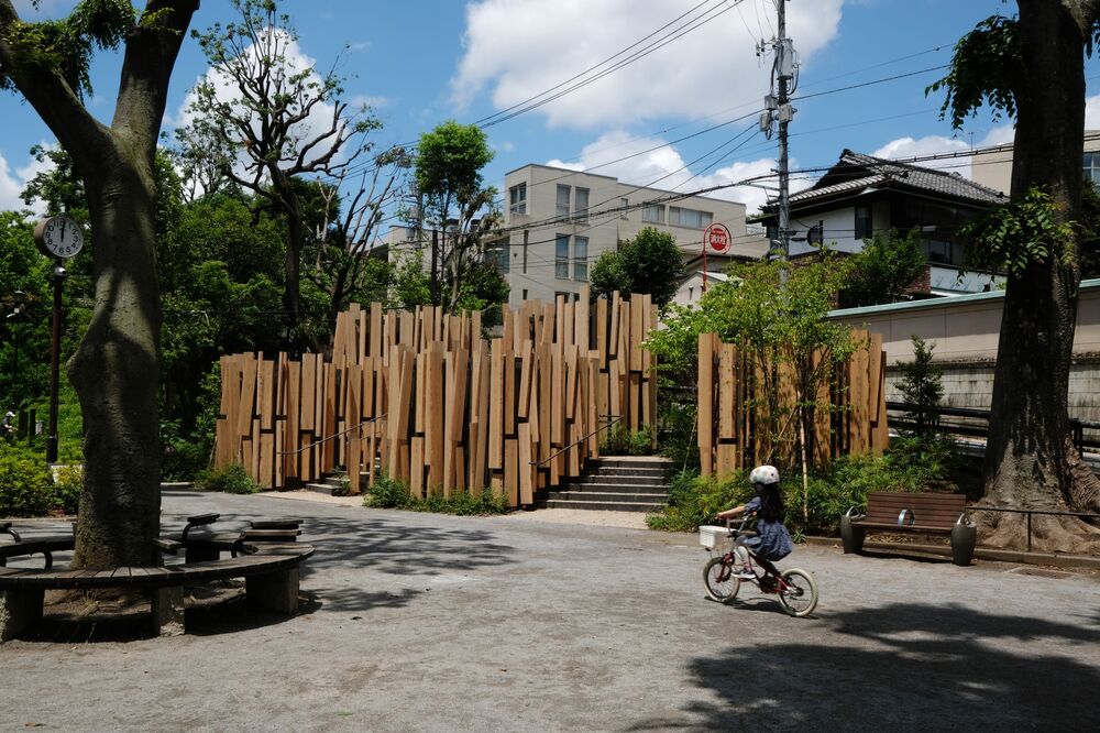 隈研吾氏、建築物が気候に及ぼす影響に警鐘-新たな建設抑制 隈研吾氏、建築物が気候に及ぼす影響に警鐘-新たな建設抑制