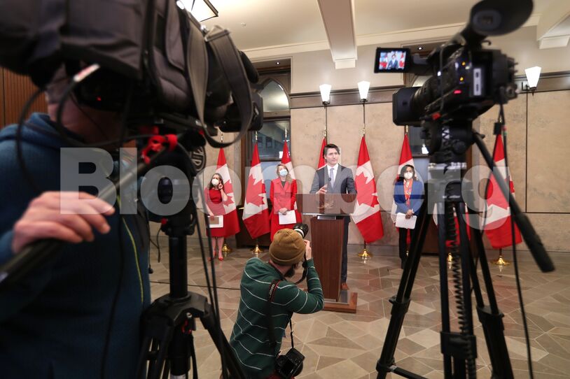 El primer ministro Justin Trudeau da conferencia de prensa
