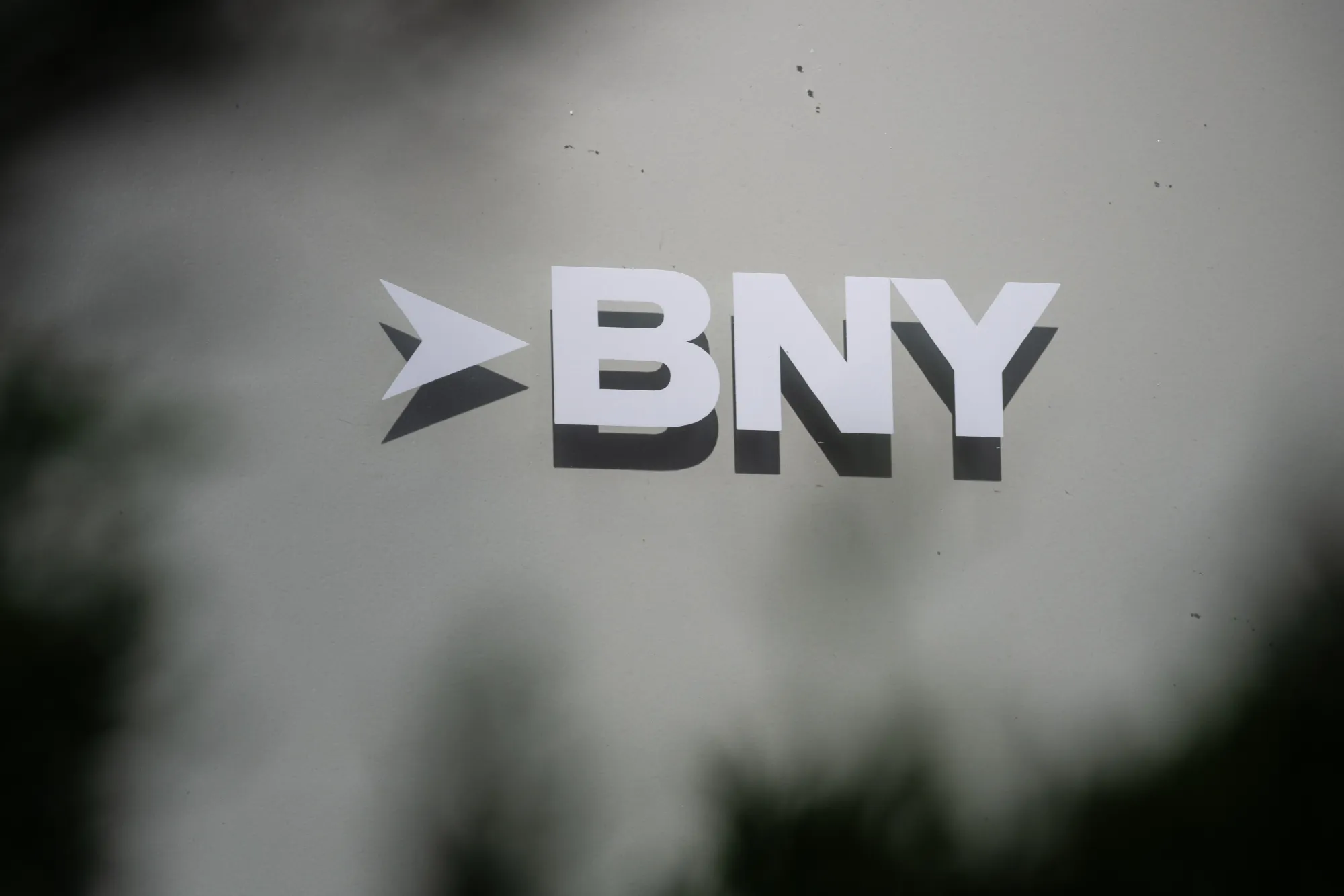 BNY Plans Crypto ETF Custody as Wall Street Eyes Digital Assets - Bloomberg