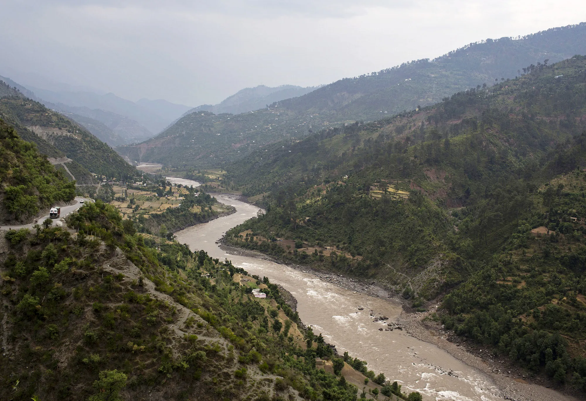 Leave the Chenab river where it belongs —&nbsp;in a treaty.