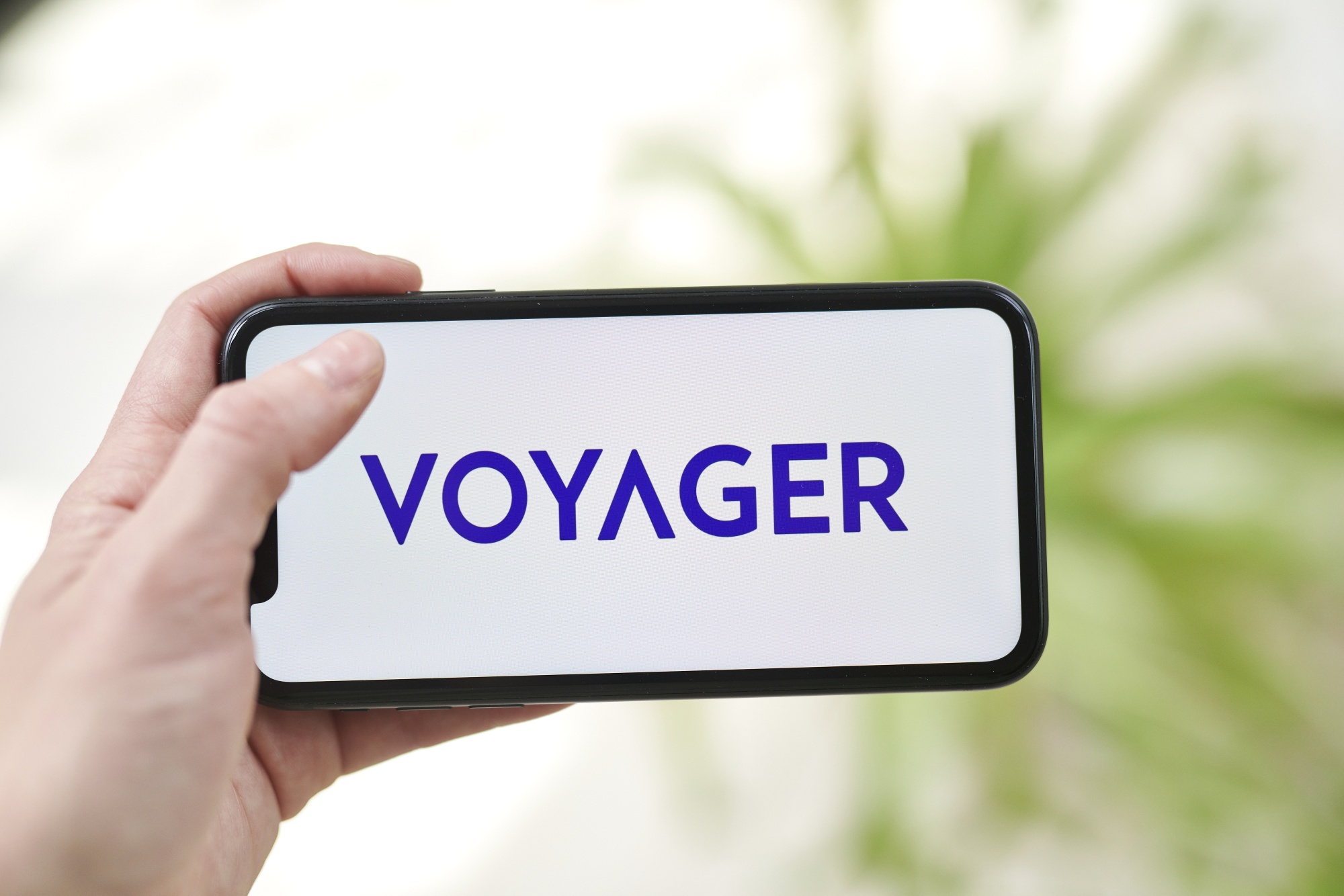 Crypto Broker Voyager (VOYG) Faces Proposed Class-Action Suit Over Fees -  Bloomberg